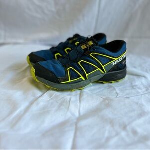 Salomon Blue and Yellow Sneakers with Low-Cut Design
